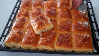 Bu Güne Kadar Yöntemi Saklanan Poğaça Çörek Tarifi