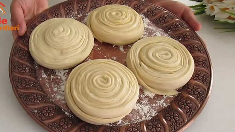 Böyle Lezzetlisi Hiç Görülmemiş Çörek Tarifi