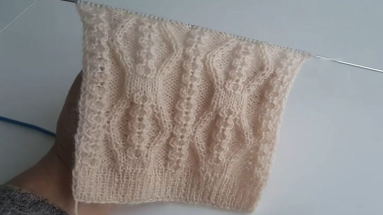 Çok İstenen Ağır Duran Hırka Yelek Modeli