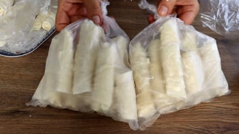 Sırrını Veriyorum Bu Yöntemle İçi Yumuşak Dışı Çıtır Börek Tarifi