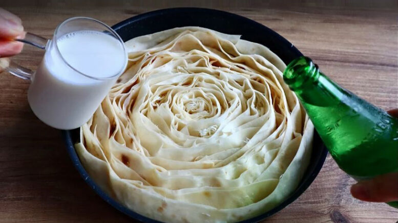 Süt Ve Soda Bir Artada Tadına Doyulmaz Börek Tarifi