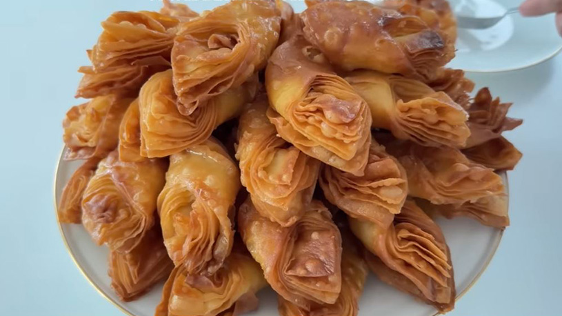 Herkesin Yapabileceği Fırınsız Tatar Baklavası Tarifi