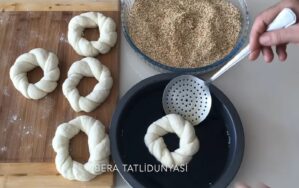 Sırları İle Gevrek İstanbul Simidi Tarifi