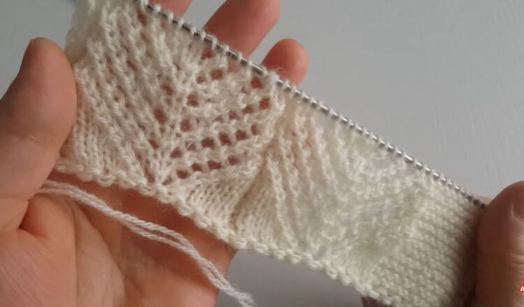 Desenli Ajurlu Her İlmeği Gösterişli Yelek Modeli