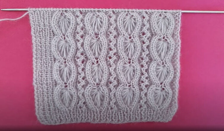 Çiçek Tarlası Göz Alıcı Bebek Yelek Modeli