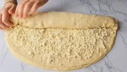 Yemelere Doyulmayan İkramlık ve Kahvaltılık Katmer Tarifi