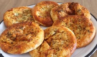 Puf Puf Kahvaltılık Çörek Tarifi
