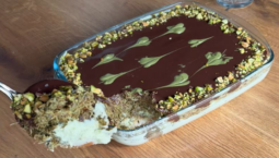 Yumuşacık Kıvamda Dubai Pastası Tarifi
