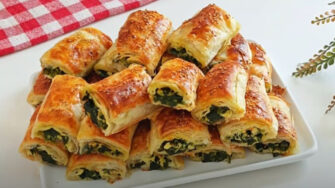 Kokusu Binadan Sokağa Taşan İkramlık Börek Tarifi