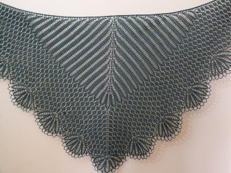 Hyrna herborgar shawl kolay sis orgu sal 1