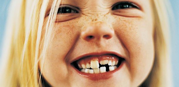 Çocukların Dişlerini Koruma Yöntemi