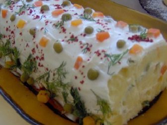 Garnitürlü Patates Salatası