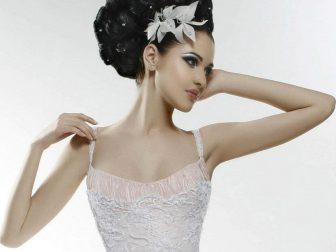 gelin san makyajlari