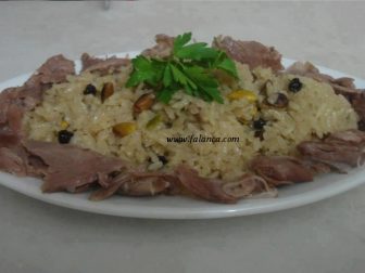 Etli İç Pilav Tarifi