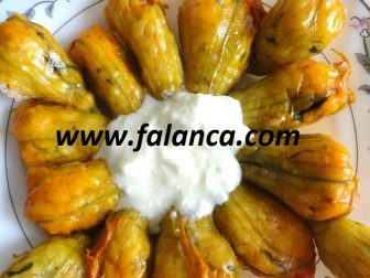 Zeytinyağlı Kabak Çiçeği Dolması