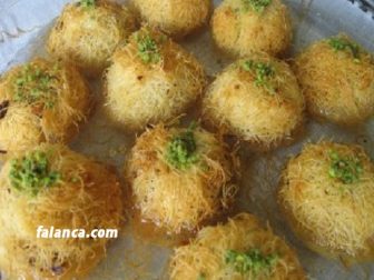 Kadayıflı Kolay Bayram Tatlısı Tarifleri