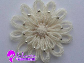 orgu cicekler 1