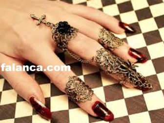 son moda yeni tirnak yuzuk modelleri