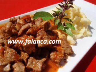 Kremalı Tas Kebabı Tarifi