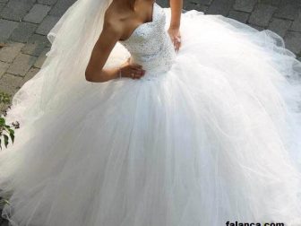 tasli piriltili gelinlik modelleri 0