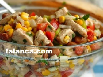 tavuklu salata